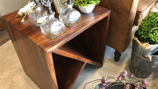 Mesa lateral
