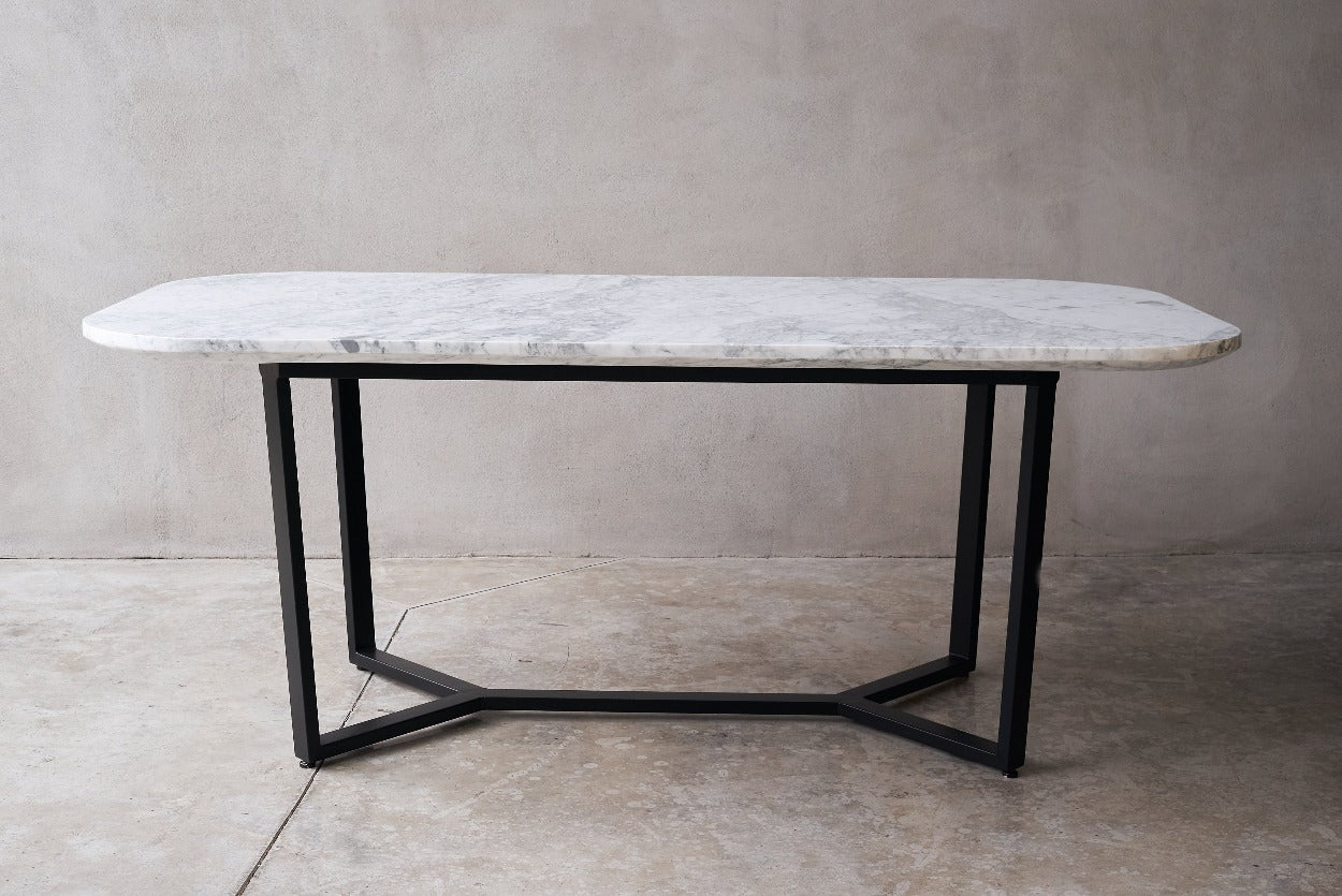 Mesa Comedor Serrano